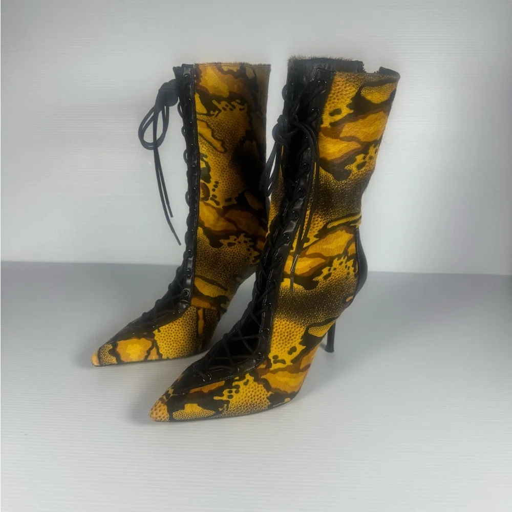 Azalea Wang Oliver’s Yellow & Black Lace Up Stiletto Size 7 Statement Heels - Picture 7 of 9
